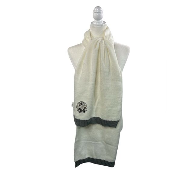 SCARF Tight Knit Rectangular Cream and Gray cozy warm - Picture 1 of 10